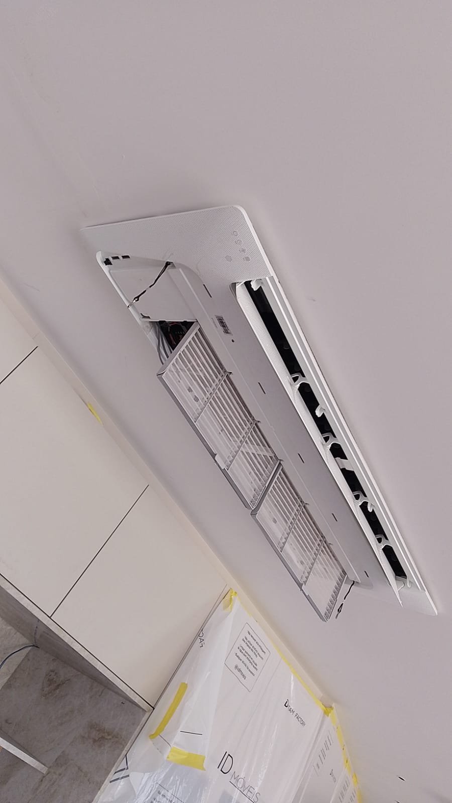 Recarga de gás refrigerante em ar condicionado - Alex Breeze Climate SP